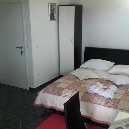 Rajcic Apartments Rogoznica  Szoba fotó