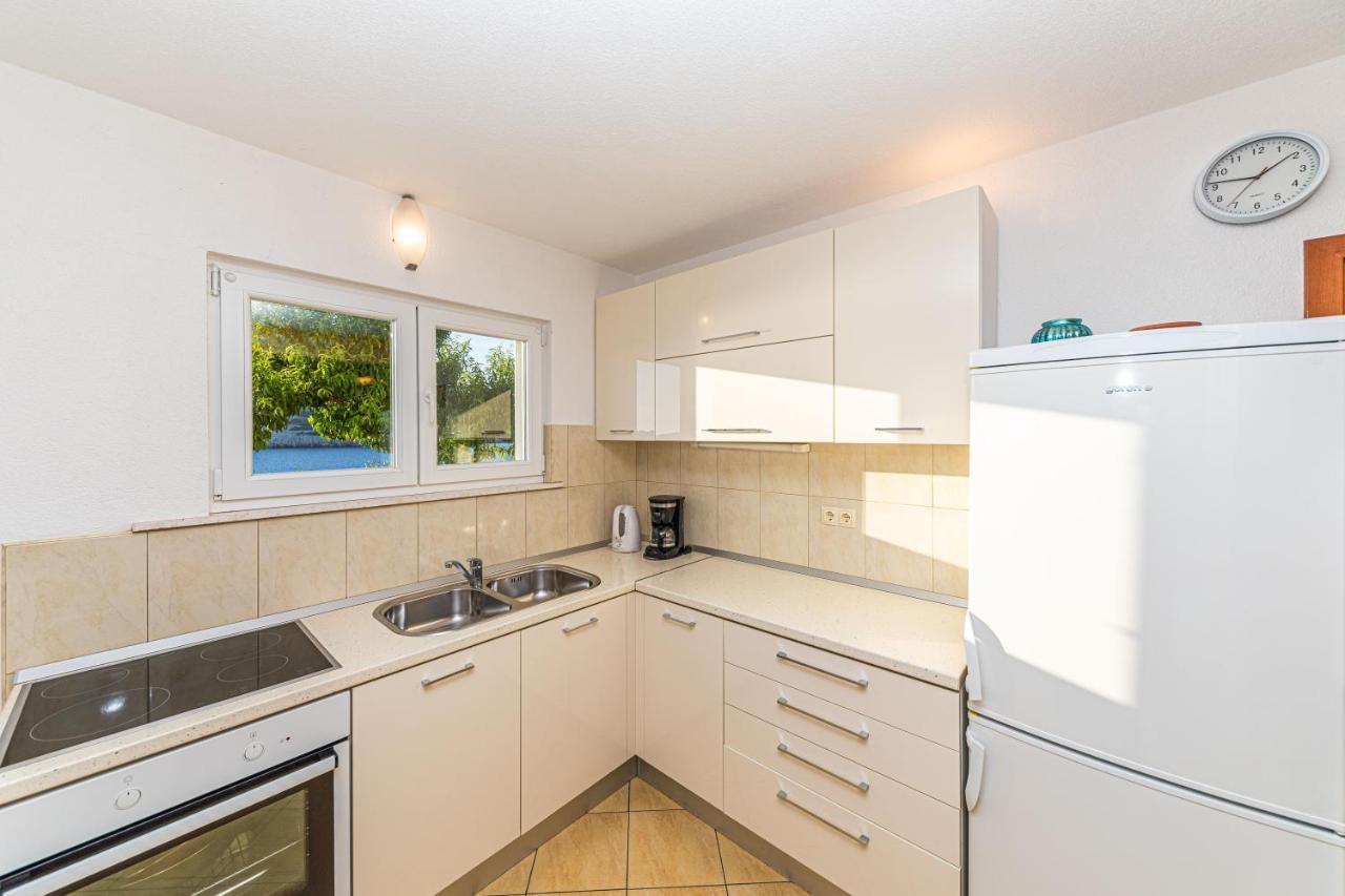 Rajcic Apartments Rogoznica  Kültér fotó