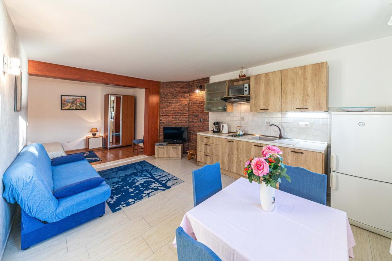 Rajcic Apartments Rogoznica  Kültér fotó