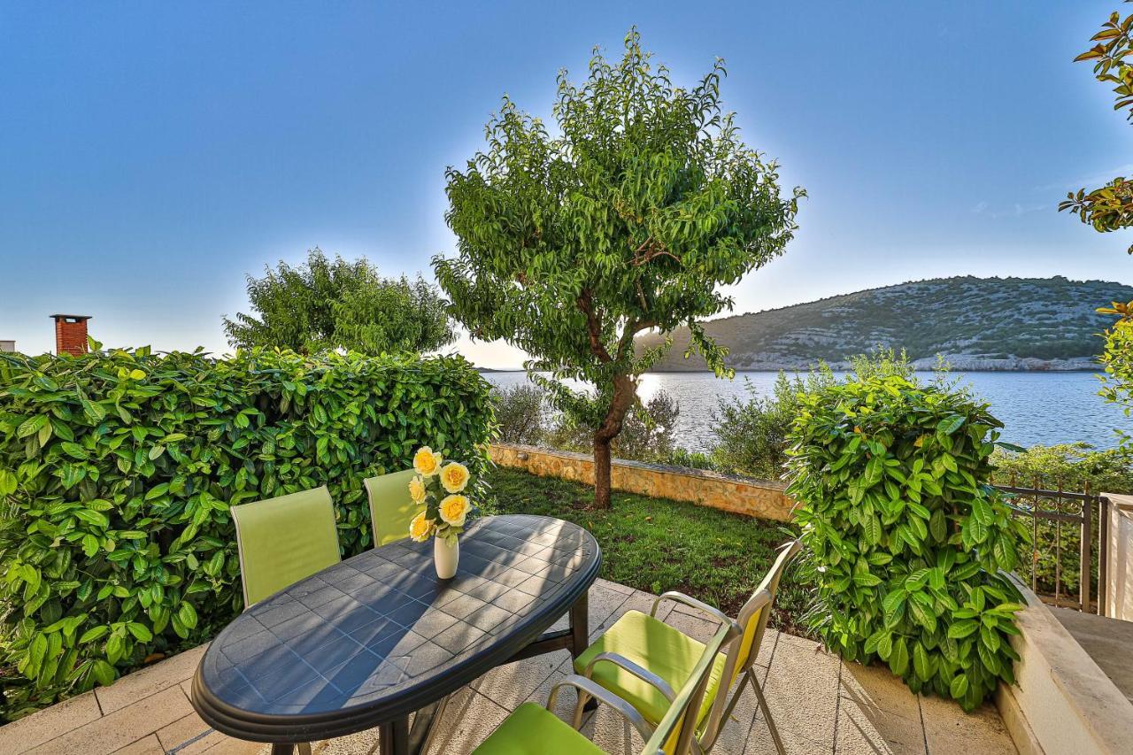 Rajcic Apartments Rogoznica  Kültér fotó