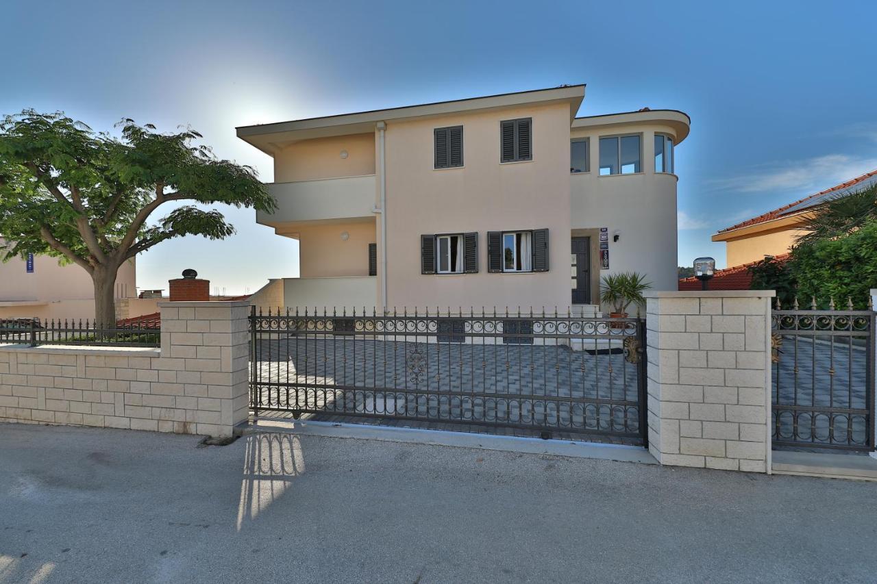 Rajcic Apartments Rogoznica  Kültér fotó