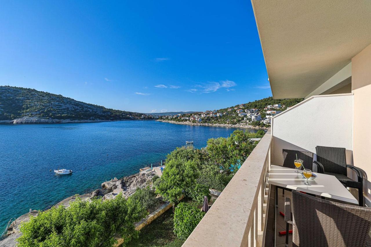 Rajcic Apartments Rogoznica  Kültér fotó