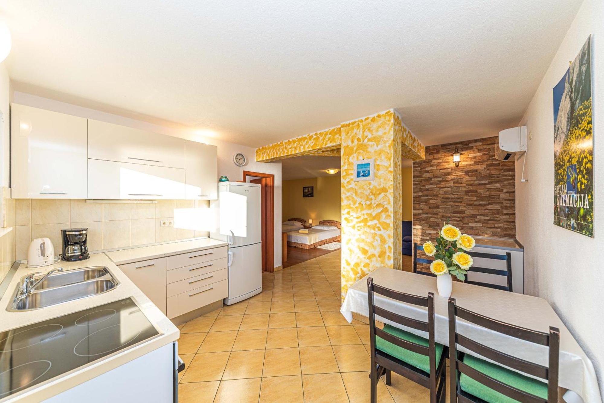 Rajcic Apartments Rogoznica  Szoba fotó